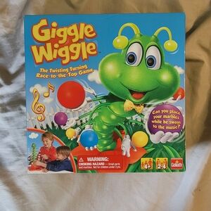 Goliath Giggle Wiggle Colorful Caterpillar Game
